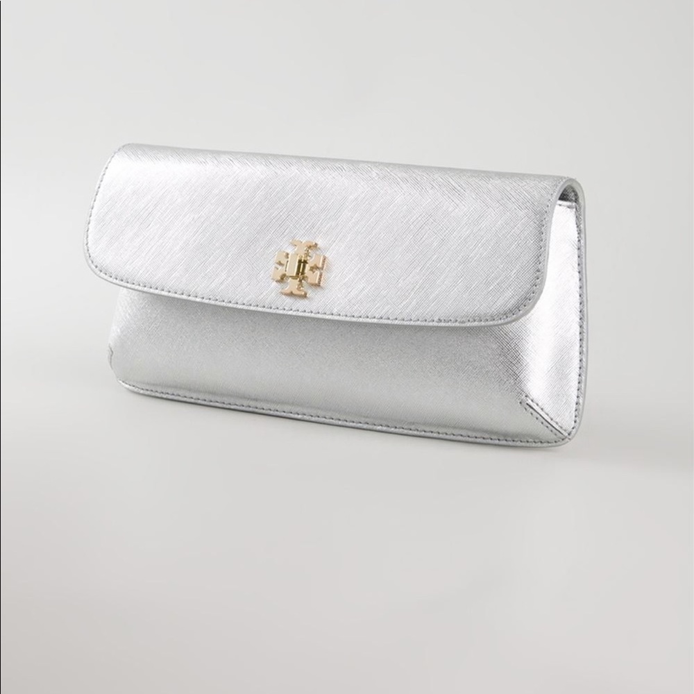 Tory burch Diana clutch